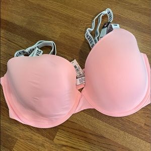 Peach Victoria Secret bra NWT